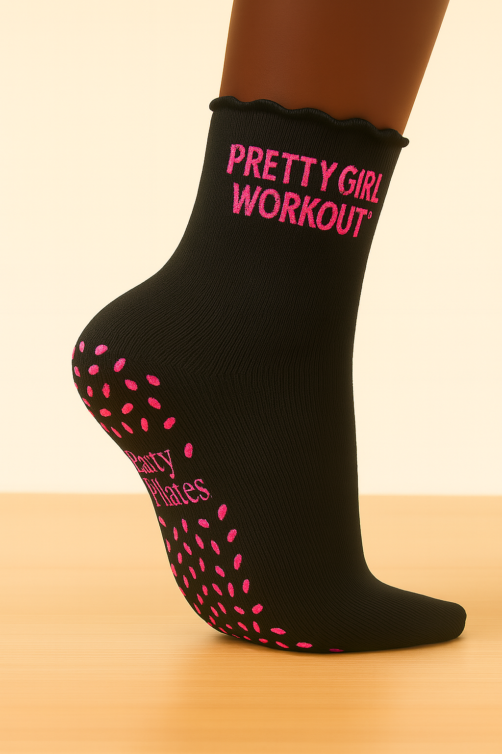 Pretty Girl Workout Ruffle Crew - Onyx Black